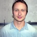 1ère LIGUE – Kirill Starkov prolonge d’une saison à Düdingen