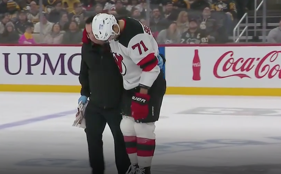 NHL – Jonas Siegenthaler (NJD) blessé face à Pittsburgh