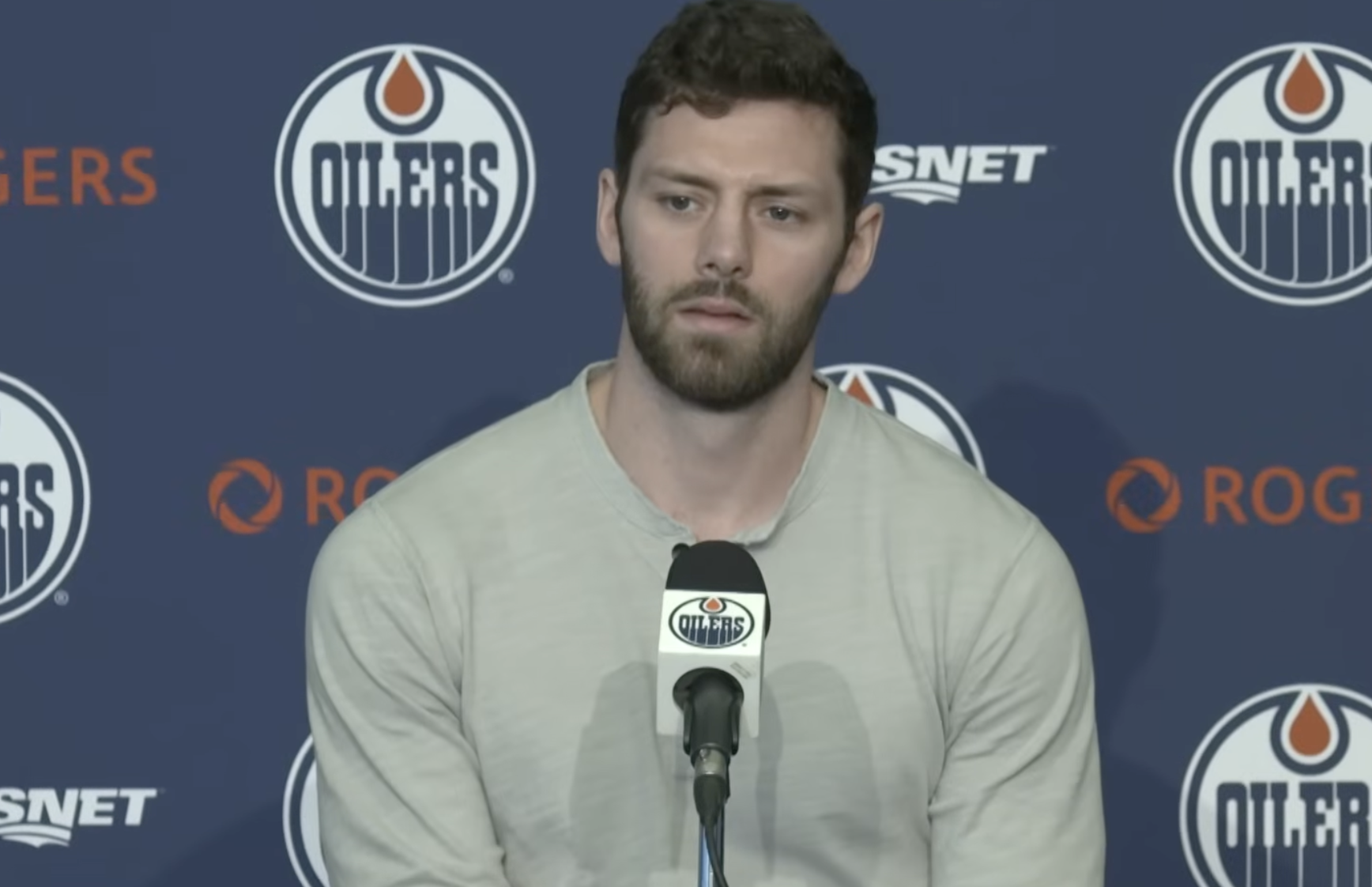 NHL – Jason Dickinson s&rsquo;enracine du côté d&rsquo;Edmonton