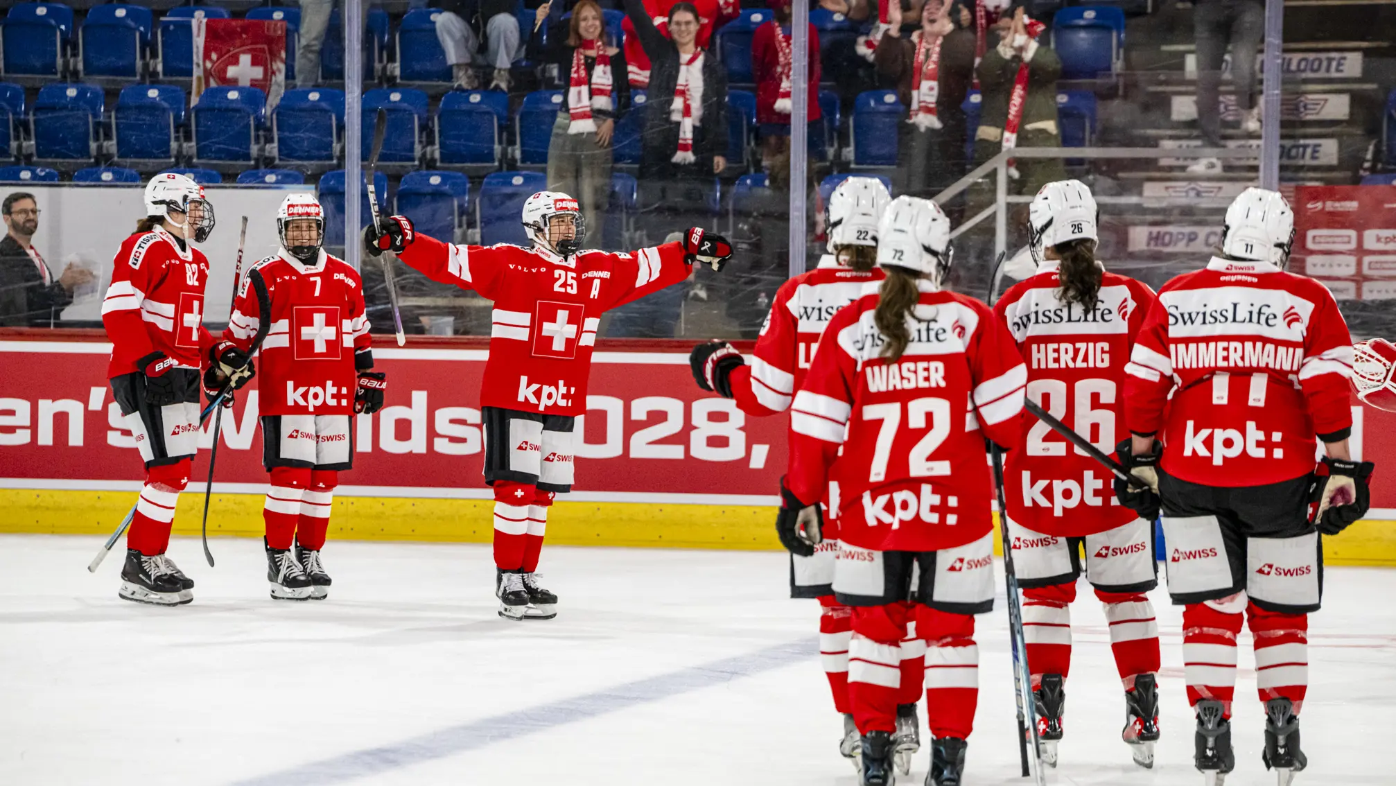 EURO HOCKEY TOUR FÉMININ – Alina Müller signe la victoire suisse  contre la Finlande en prolongation