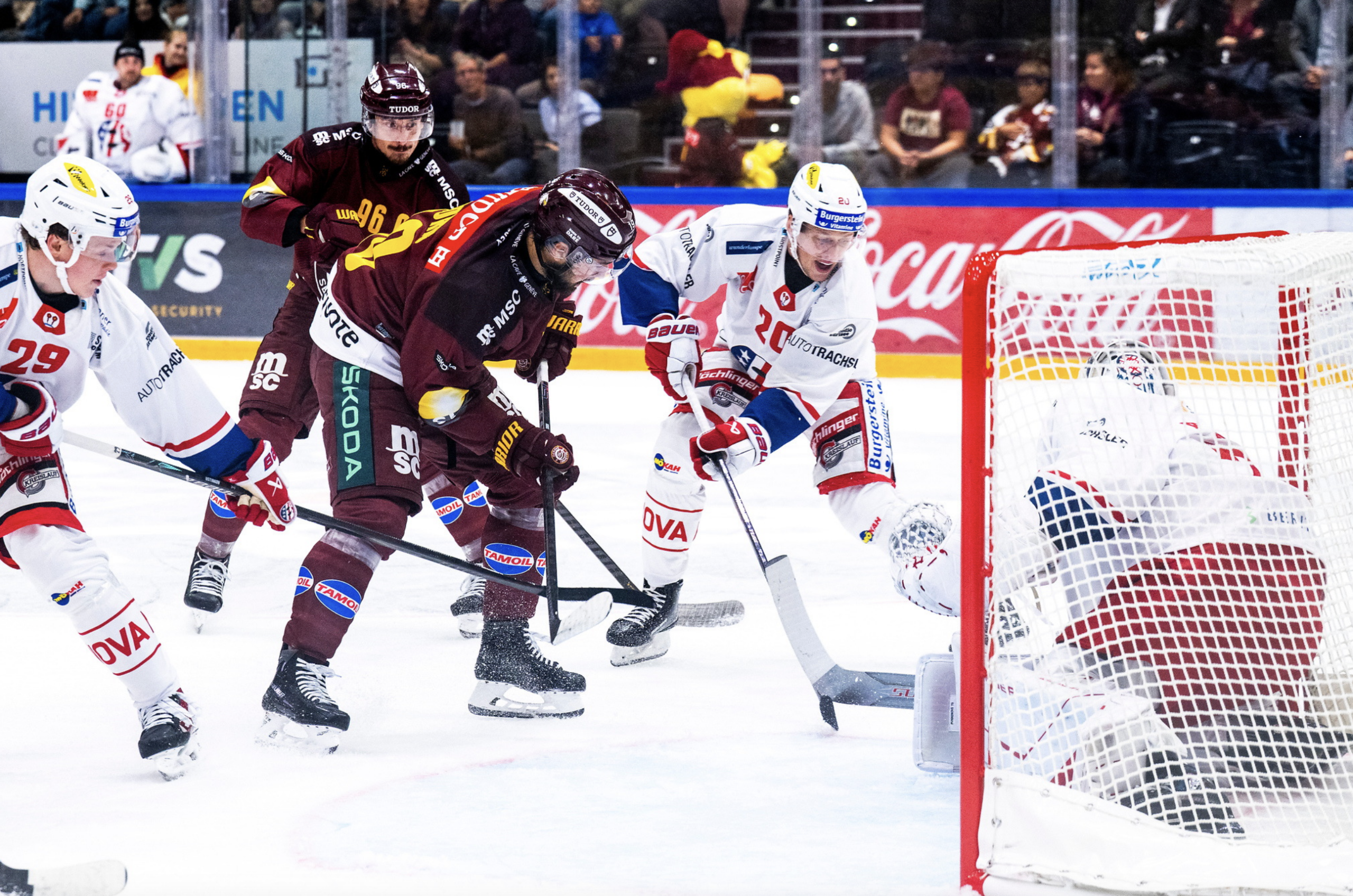 NATIONAL LEAGUE – Les Aigles passent quatre buts aux Lakers dans le 3ème tiers