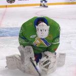 KHL – L&rsquo;incroyable autogoal du gardien de Salavat Yulaev
