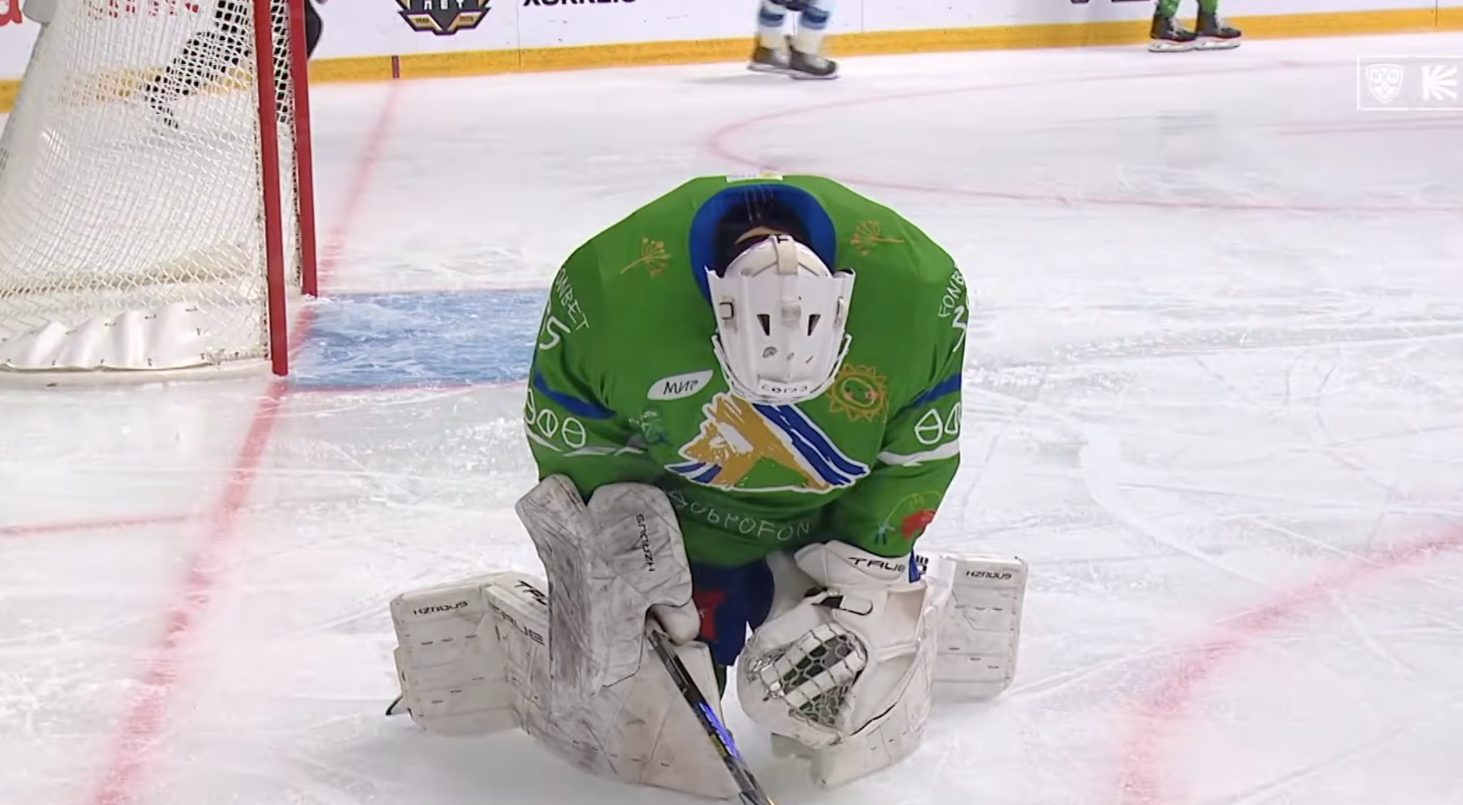 KHL – L&rsquo;incroyable autogoal du gardien de Salavat Yulaev