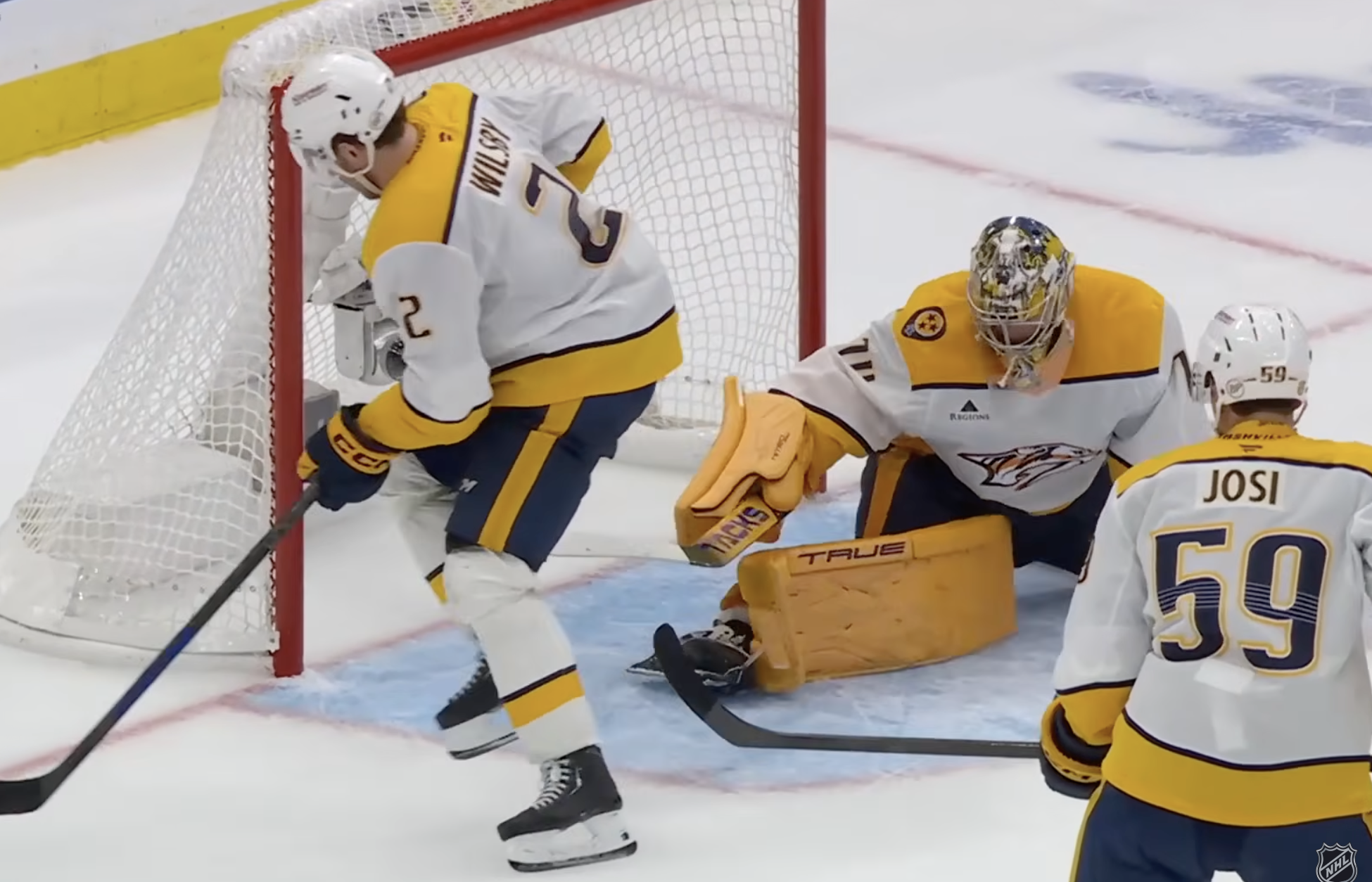 ▶️ LA NUIT DES SUISSES – Toronto comble trois buts pour s&rsquo;imposer face à Josi et Nashville
