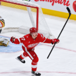 NHL – TOujours sans contrat, Simon Edvinsson rentre en Suède