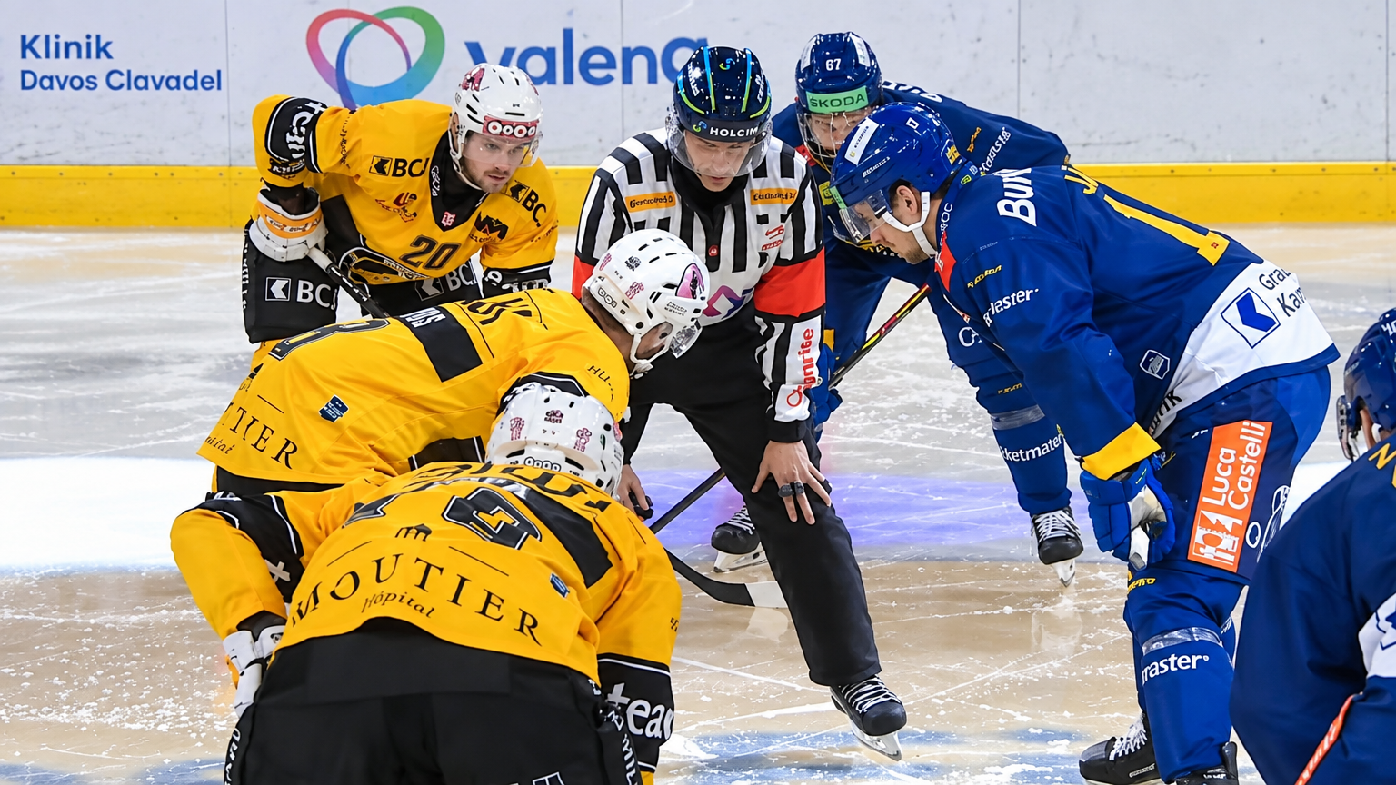 NATIONAL LEAGUE – À Davos, Ajoie lâche dans les dix dernières minutes