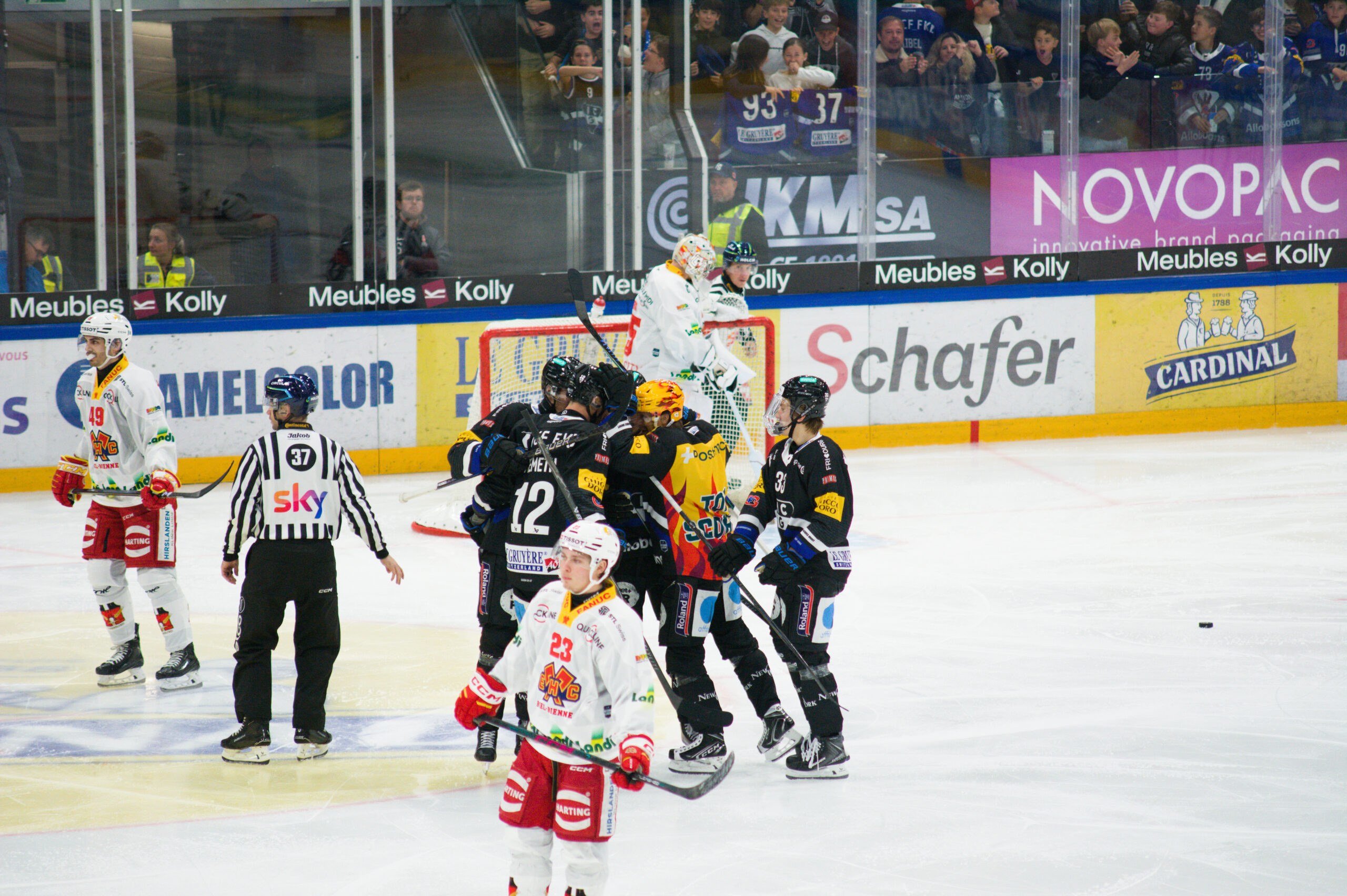 ▶️ NATIONAL LEAGUE – Les images du match Fribourg vs Bienne