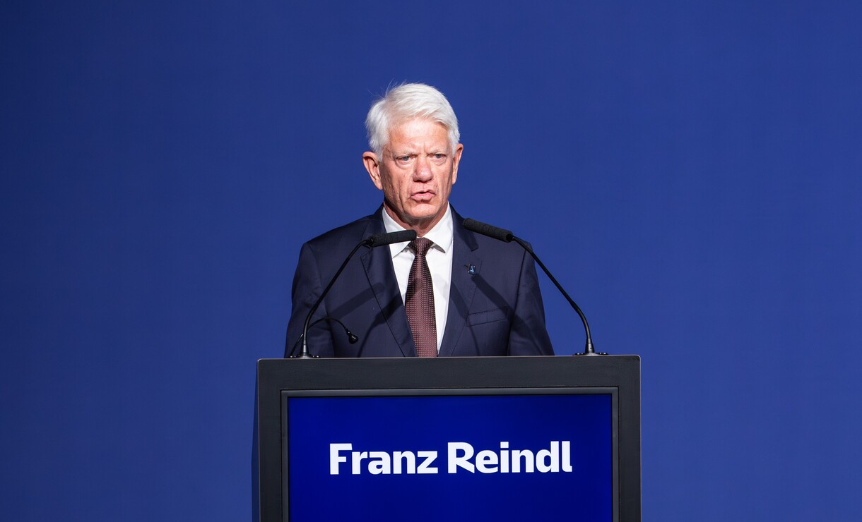 IIHF – L&rsquo;Allemnd Franz Reindl 15ème Président de l&rsquo;histoire